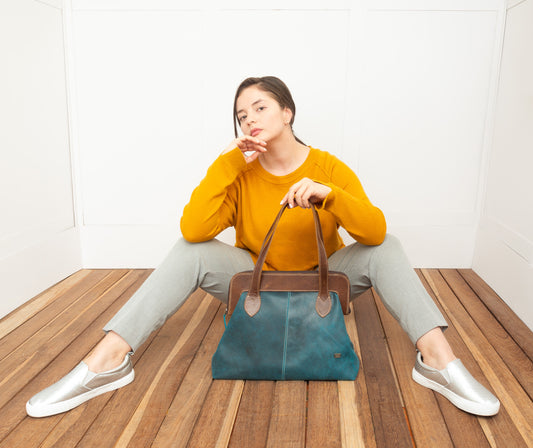 Victoria Azul Aguamarina con Canela