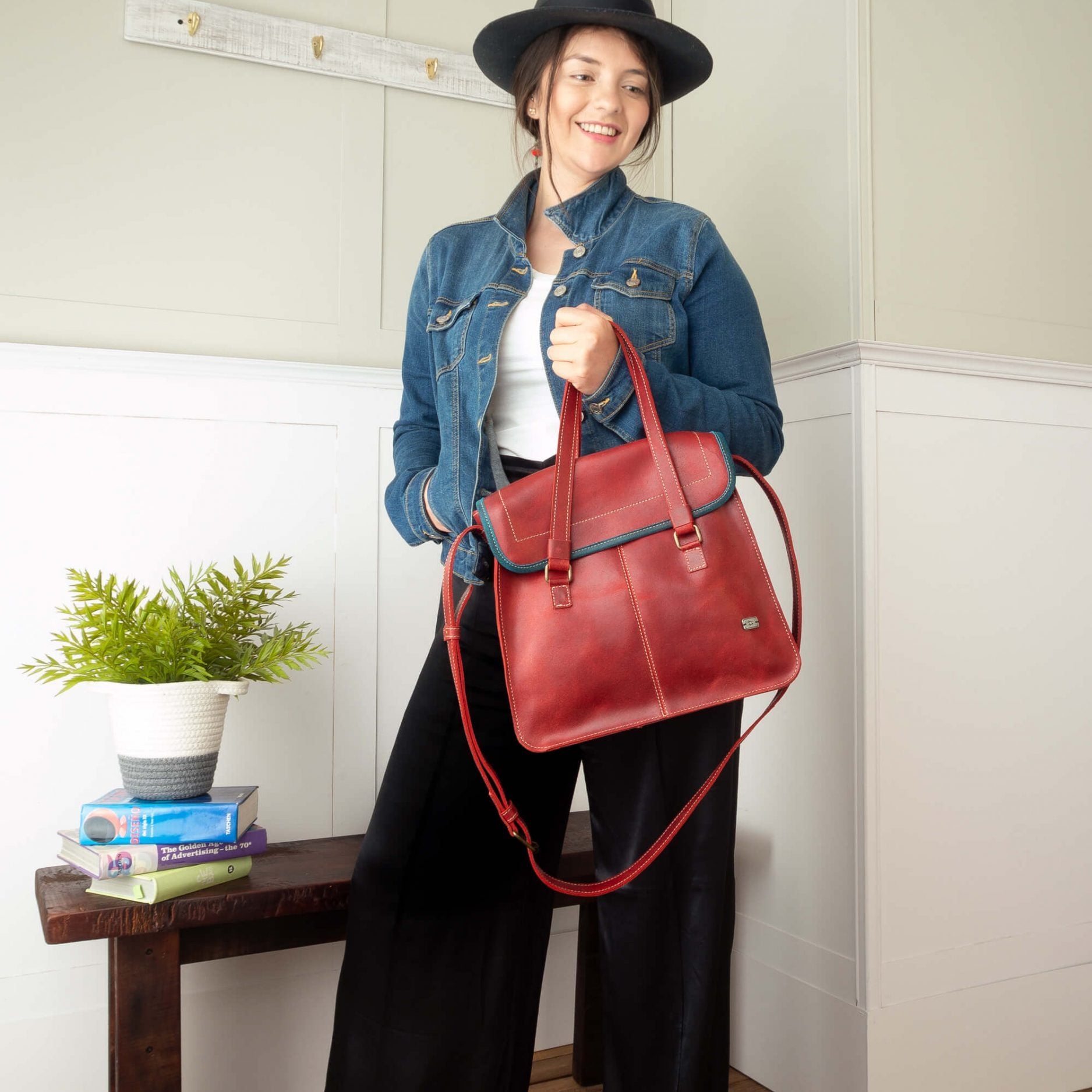 Ava Rojo con Azul Aguamarina Tienda Yo Reinar Bolsos en Cuero